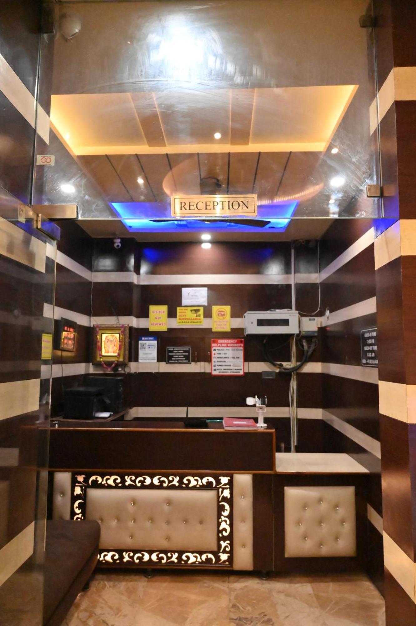 Hotel Riddhi Regency Lucknow Zewnętrze zdjęcie