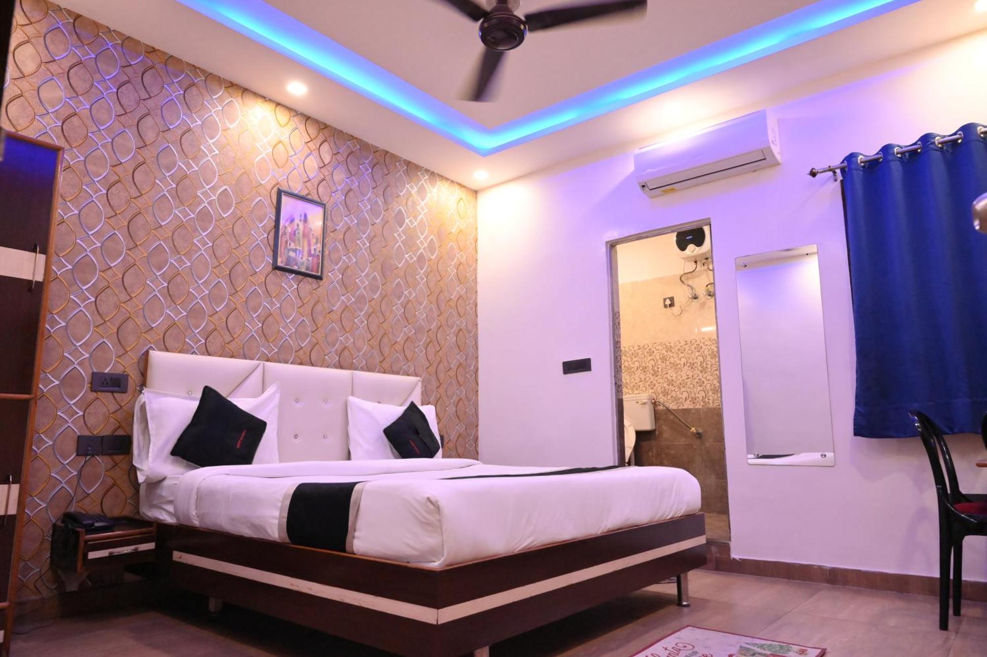 Hotel Riddhi Regency Lucknow Zewnętrze zdjęcie