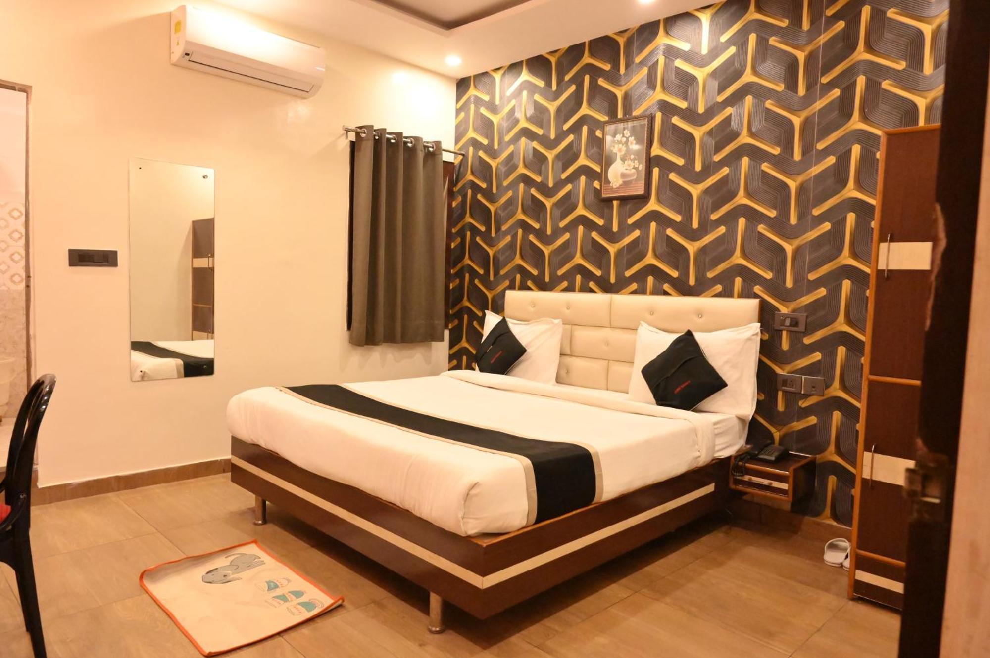 Hotel Riddhi Regency Lucknow Zewnętrze zdjęcie